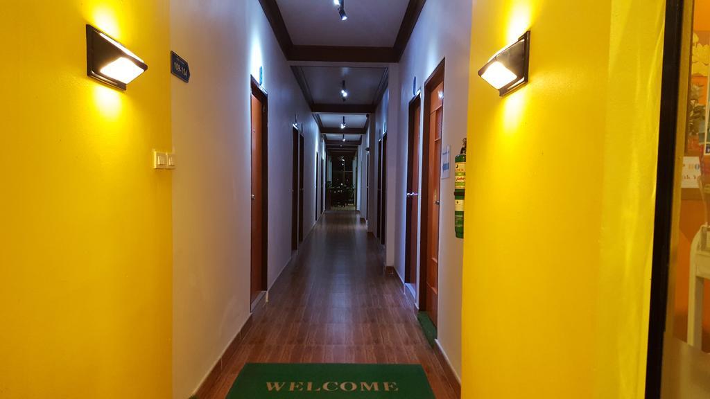 First And Frang Hotel - Koh Phangan Thongsala Dış mekan fotoğraf